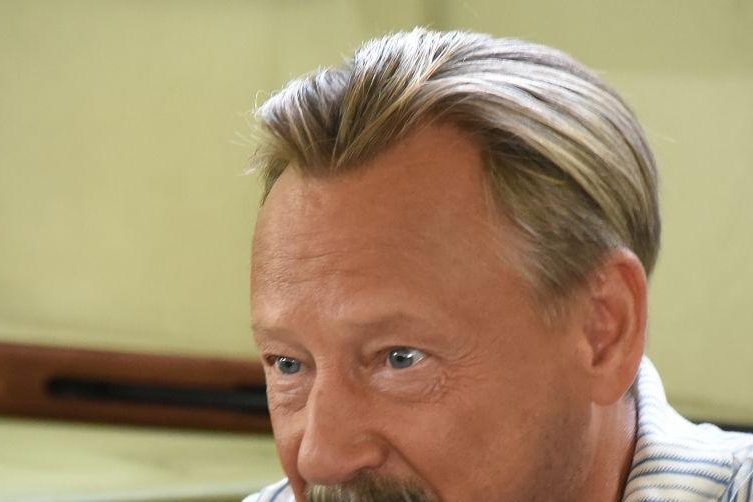 Теперь трезвые: Догилева, Гузеева и другие звезды, победившие алкоголизм — Звезды