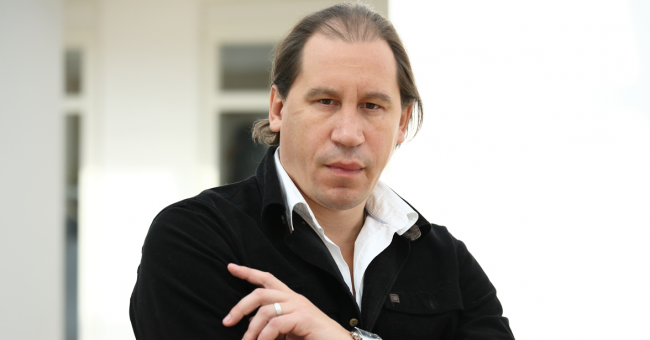 Игорь Яцко: «Отношения с женой у нас выстраиваются так, что театр оказывается на первом месте» — Звезды