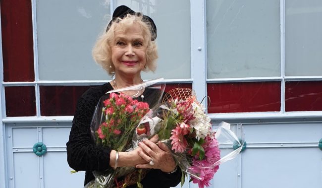 Светлана Немоляева рассказала о разборках с Александром Лазаревым, новости, подробности :: Шоу-бизнес :: Дни.ру
