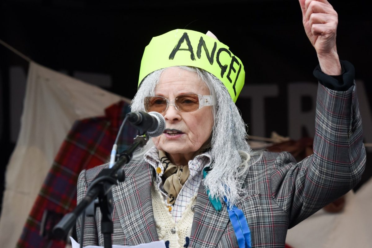 Умерла Вивьен Вествуд – как дизайнер боролась за мир и моду, последние новости, подробности, 2022 :: Мода :: Дни.ру