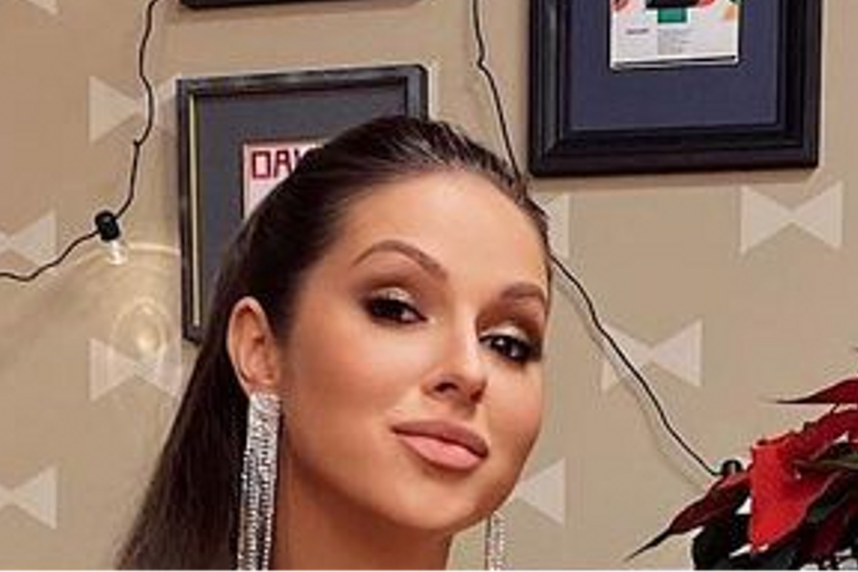 Нюша о третьей беременности: «Маленький животик у меня есть»