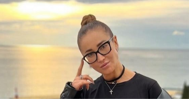 Соседов наехал на Бузову: «Я не хочу с ней работать, Оля пиарит только своих — за бабки»