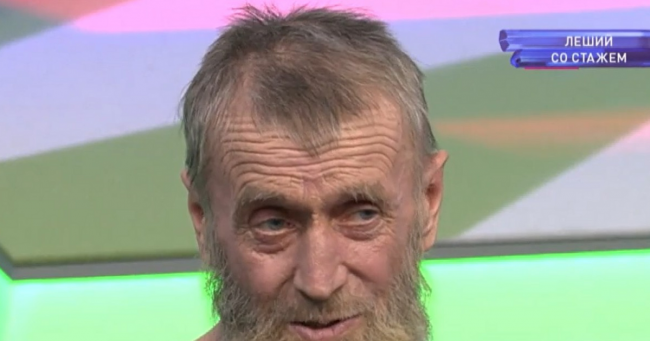 Жена выгнала из дома, а дочь думала, что он умер: Леший из Оренбурга 20 лет живет в лесном шалаше