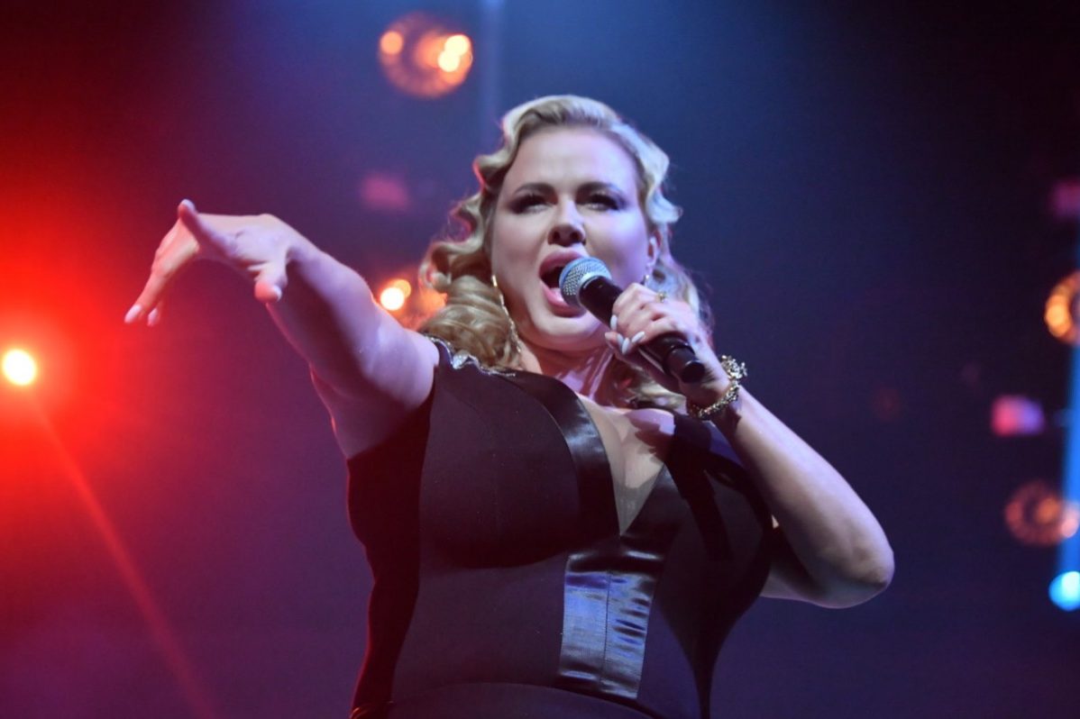 Анна Семенович поздравила читателей «Дни.ру»: фото, видео, последние новости на сегодня, подробности, 2023, пожелания, праздник, шоу-бизнес, звезды :: Шоу-бизнес :: Дни.ру