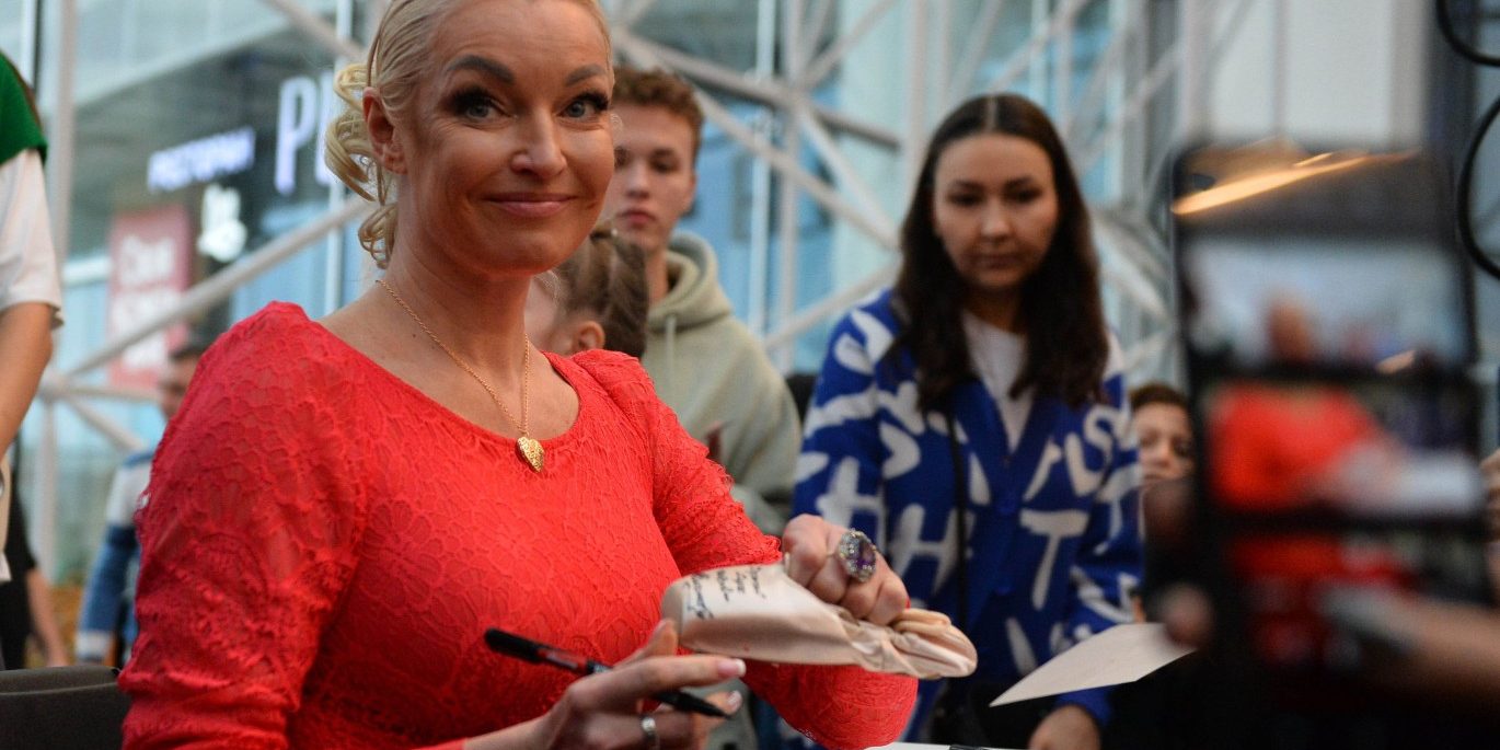 рыдающая из-за опухоли балерина всполошила всех врачей Москвы: злые языки, подробности, рутюб, последние новости, 2023 :: Шоу-бизнес :: Дни.ру