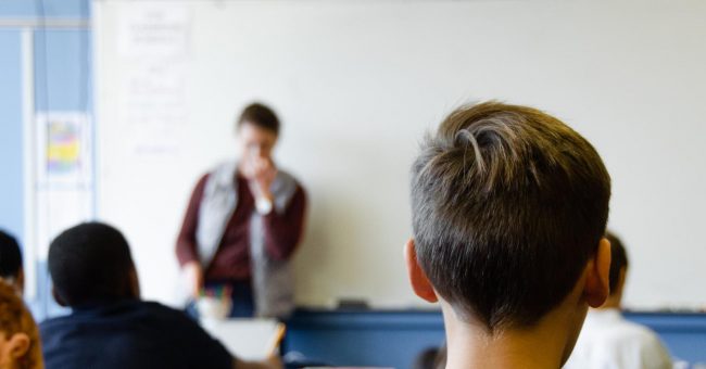 Как поступить, если ребенок возненавидел учебу: советы психолога — Психология