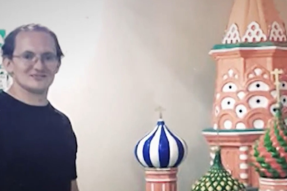 Американца Александра называют русским шпионом: он приехал в Донбасс, чтобы увидеть трагедии людей