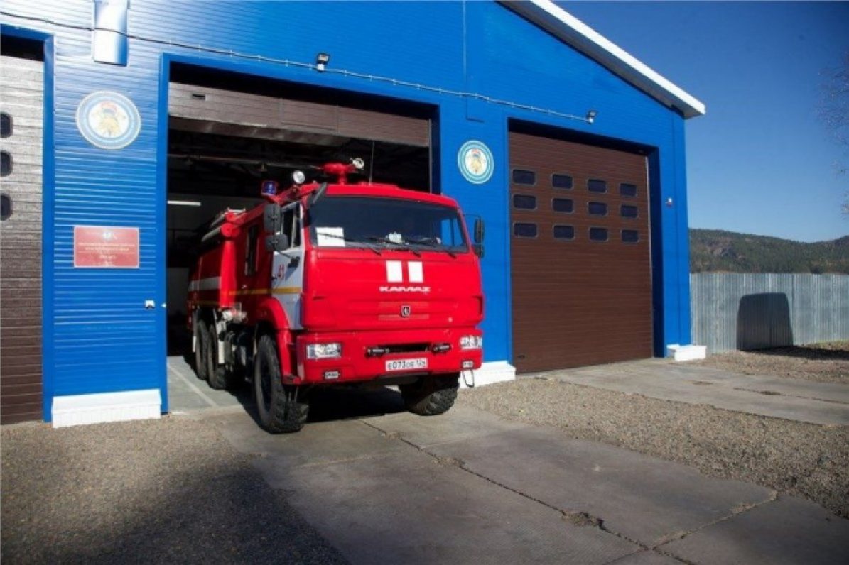 В Санкт-Петербурге из бизнес-центра эвакуировали 150 человек | Происшествия