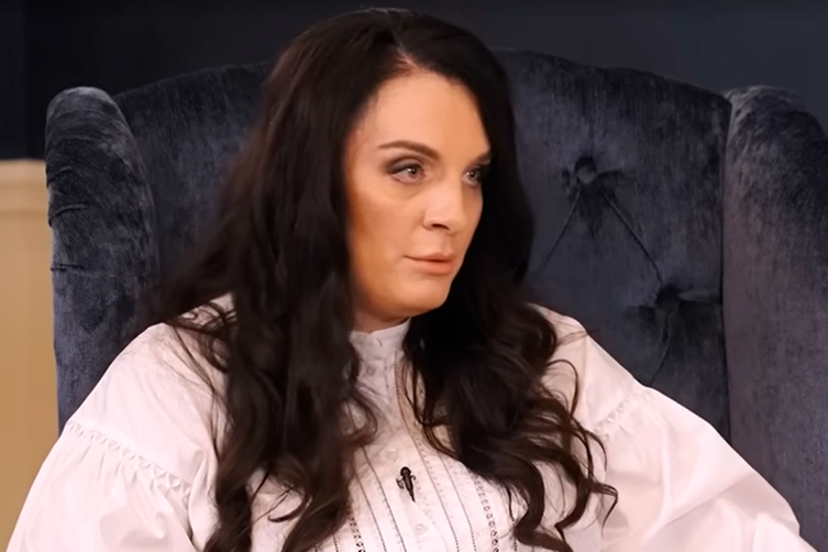 «Я приняла на свой счет»: Ваенга ответила на резкие заявления Пугачевой — Звезды