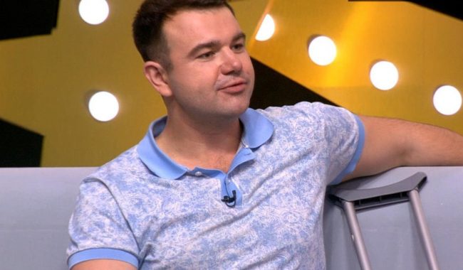 Полежайкин набросился на сбежавшую жену – Михаил Казаков, подробности, последние