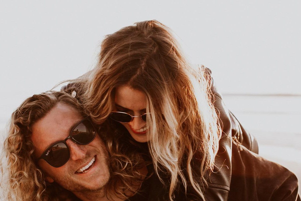 Как заставить мужчину скучать и искать с вами встречи: советы