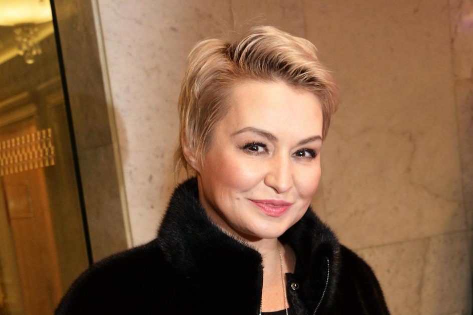 Лель о смерти продюсера, который испортил ей карьеру: «Когда он