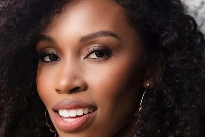 «Благодарна Богу, что жива»: голливудская звезда стала жертвой лихача, въехавшего