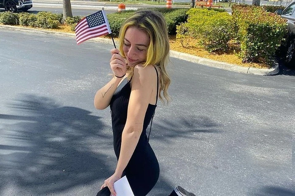 24-летняя Лиза недавно получила американское гражданство. Фото: соцсети.
