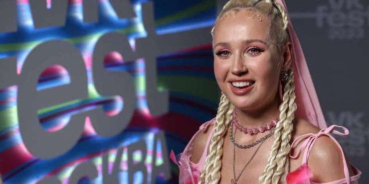 Клава Кока рассказала о своем избраннике: «Обычно тушит конфликт он»