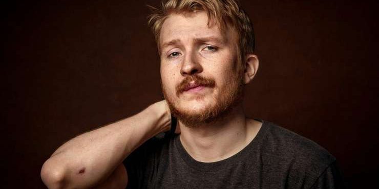 Стендапера Данилу Поперечного признали иноагентом