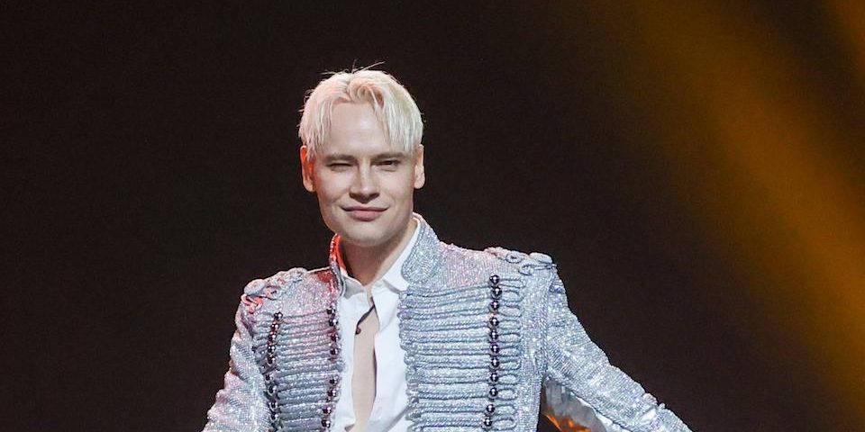 Shaman креативно отреагировал на введенные против него санкции ЕС