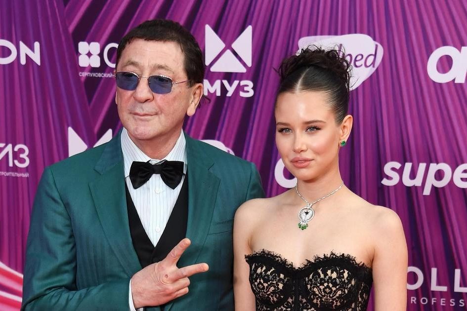 «Уехала жить в Лондон?»: Аврора Киба, которую Григорий Лепс назвал