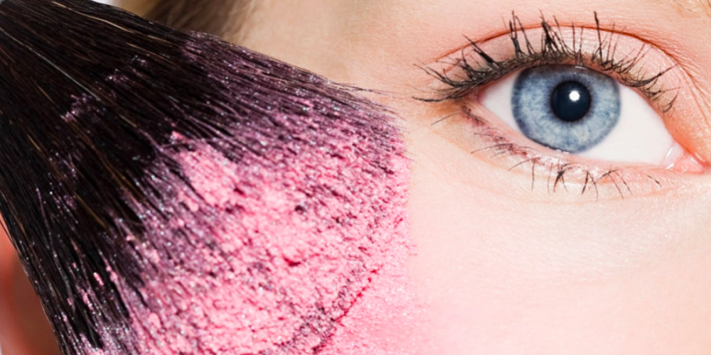 Какие румяна актуальны осенью 2024