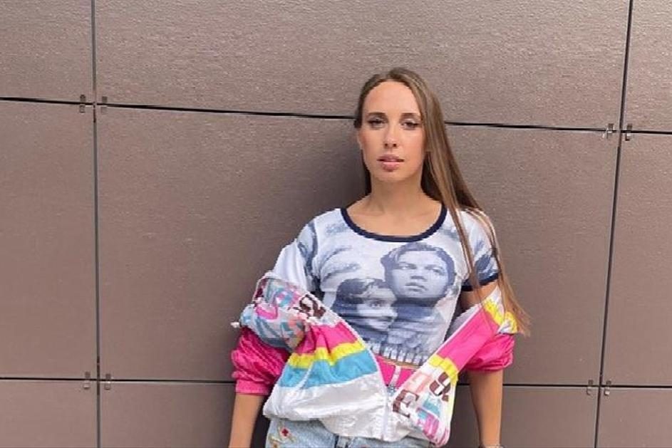 Звезда Stand Up Вика Складчикова: «Муж из моего колхоза. Деньги