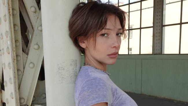 Блогер Настя Ивлеева планирует вернуться на TV в 2025 году