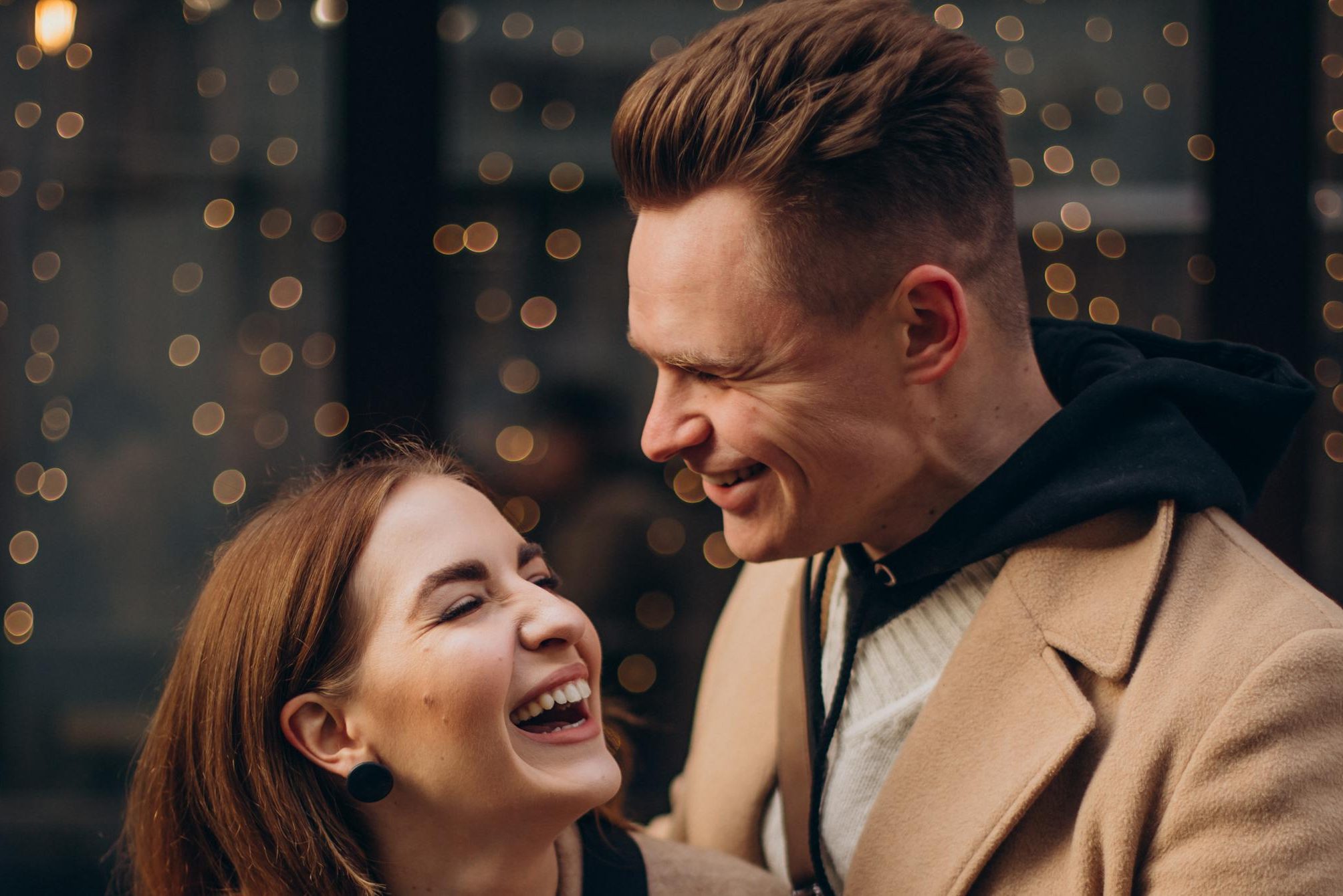 Эксперт рассказала, что нужно делать, чтобы привлечь вторую половинку в