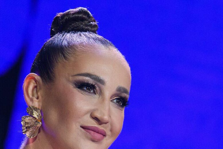 Бузова прокомментировала грядущее отцовство Давы