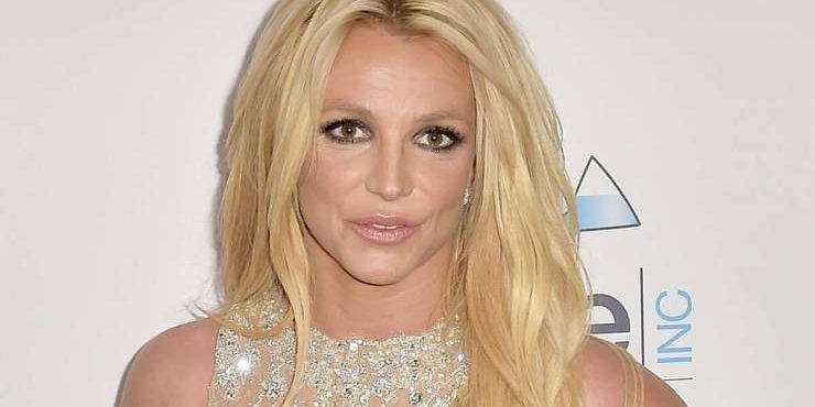 Бритни Спирс показала как отдыхает в Мексике