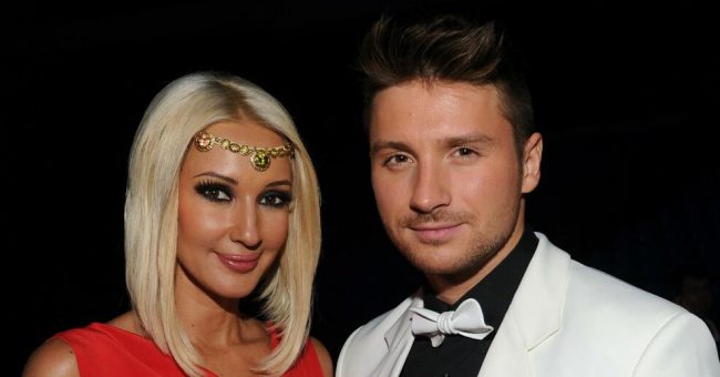 именинник Лазарев эмоционально поблагодарил Леру Кудрявцеву