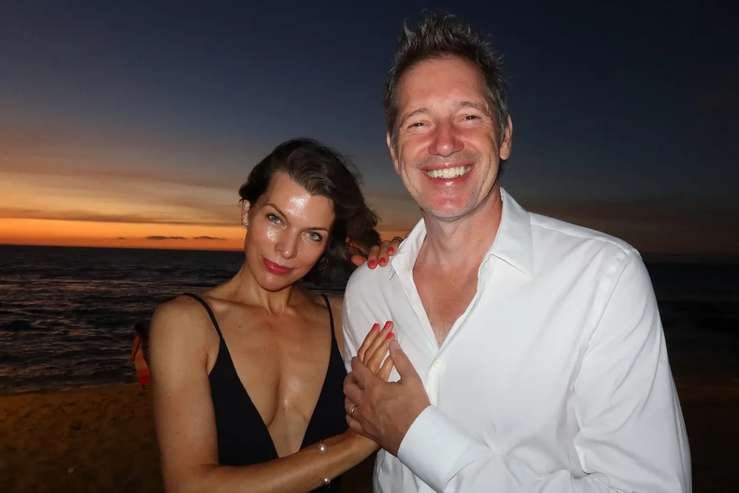 Милла Йовович нежно обратилась к мужу по особому поводу: «Моя