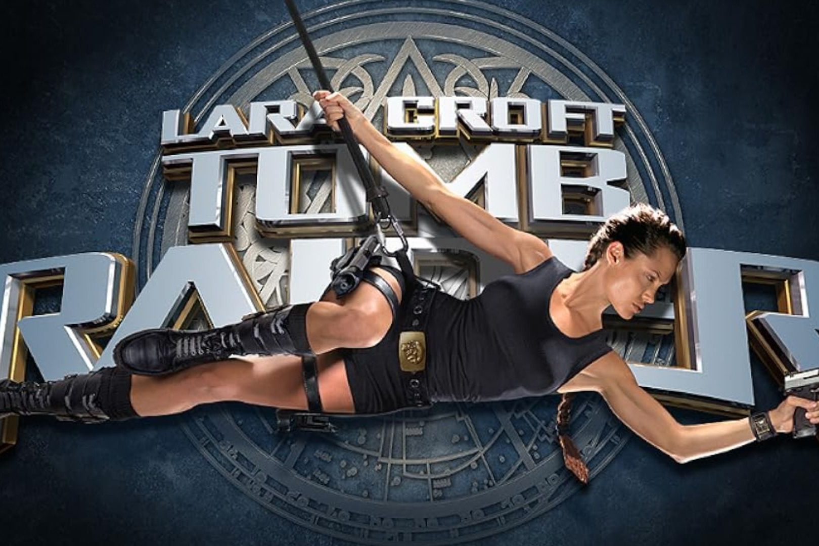 «Лара Крофт: Расхитительница гробниц» — культовое начало истории, которую теперь