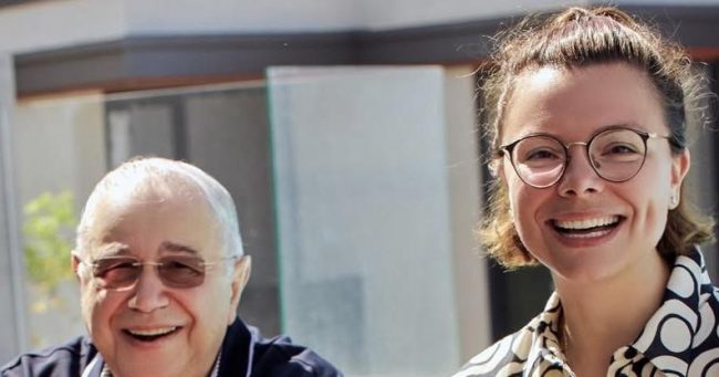 Жена Петросяна покинула артиста, забрав обоих детей