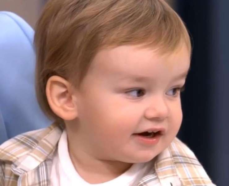 двухлетний Александр