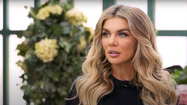 Седокова пожаловалась на трудности материнства