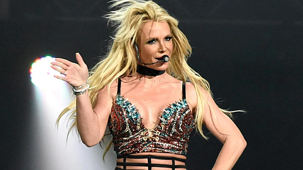 Бритни Спирс вынуждена экономить