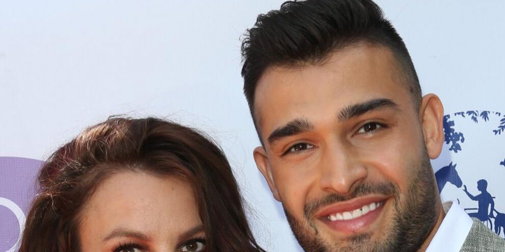 Бывший муж Бритни Спирс обнажил торс для съемок в журнале