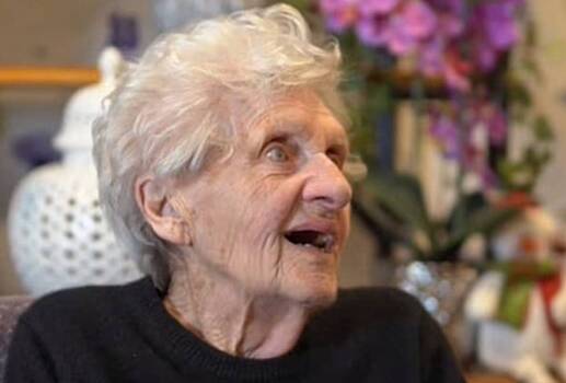 Робби Уильямс исполнил желание 94-летней поклонницы