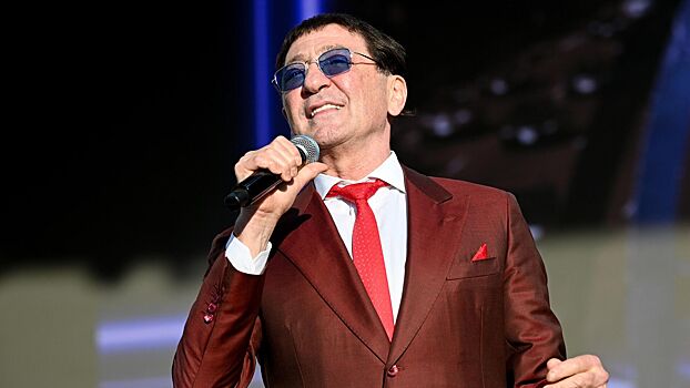 Стала известна новая цена на особняк Лепса