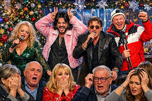 «Позорный Новый год». Что возмутило миллионы телезрителей в «Голубом огоньке»