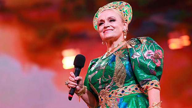 Куртукова пристыдила вытащившую на сцену сына Кадышеву