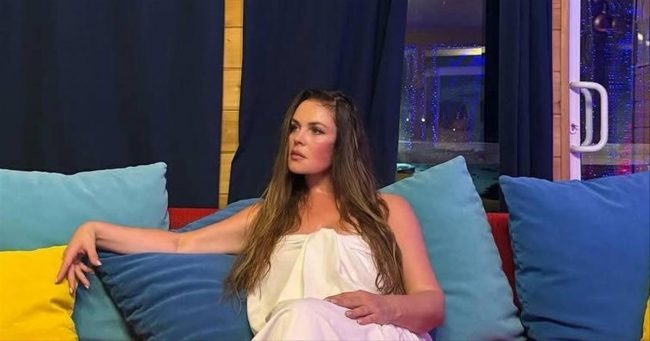 60-летняя Екатерина Андреева вновь поражает экстремальной моложавостью: новые фото и