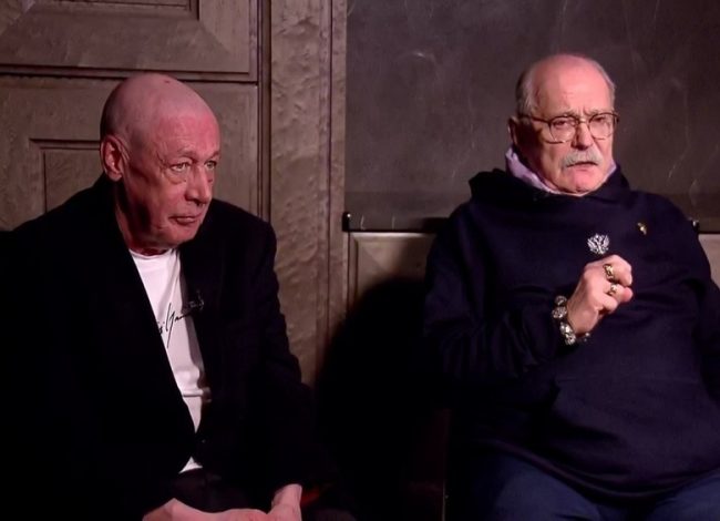 Никита Михалков озвучил условия, на которых вернул Михаила Ефремова на сцену