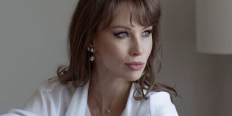 «Перебор»: Диброва устроила жаркую фотосессию на Байкале на каблуках