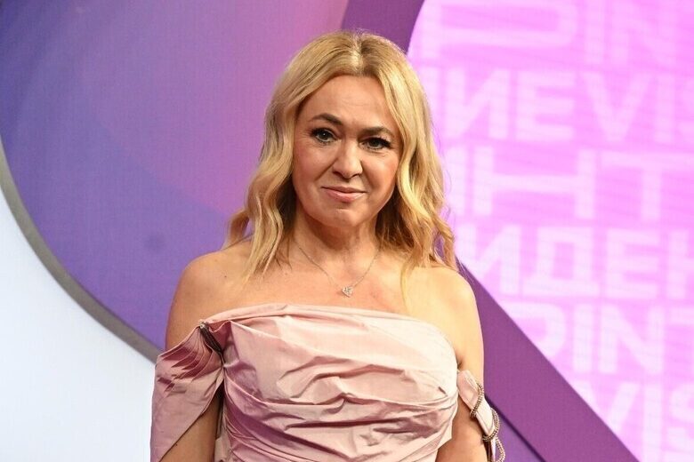 Рудковская обсудила недавний выход похудевшей Деми Мур в стиле «Матрицы»