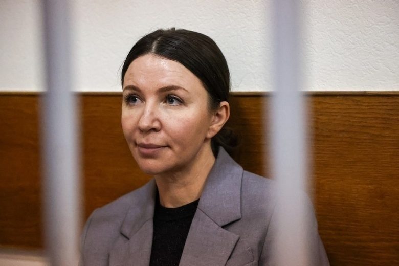 У семьи Блиновской забирают все: отец блогерши сделал заявление