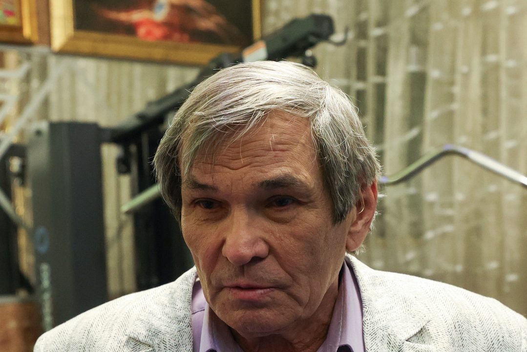 «Иногда ходим спать вместе»: Алибасов раскрыл детали семейной жизни с молодой