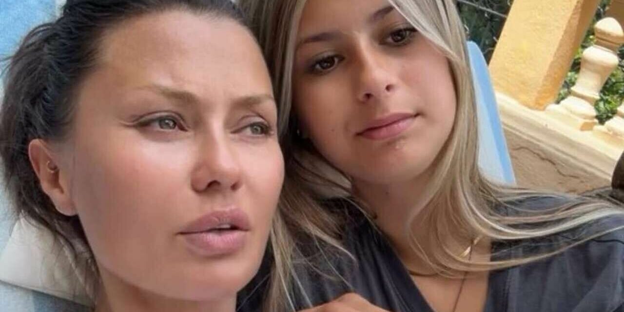 Виктория Боня отчитала дочь за отказ снимать видео в Куршевеле — Звезды
