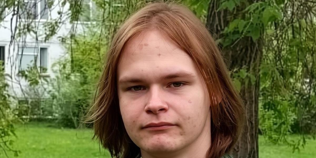Мама студента из Омска Александра Трипутеня о его смерти: кто