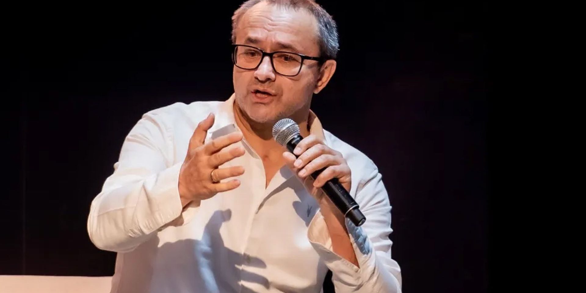 Режиссёр Андрей Звягинцев*, снявший «Левиафана» и «Минотавра», признан иностранным агентом