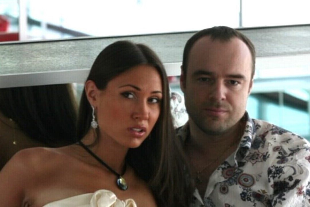 «Заело пластику»: Елена Товстик утомила соцсети жалобами на бывшего мужа —